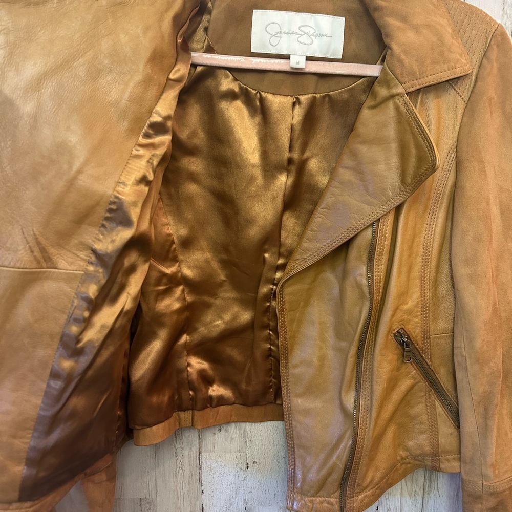 Jessica Simpson Camel 100% Leather Moto Jacket • Size M • Asym Zip - Picture 5 of 9
